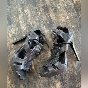 Aldo super high heel size 6 gladiator